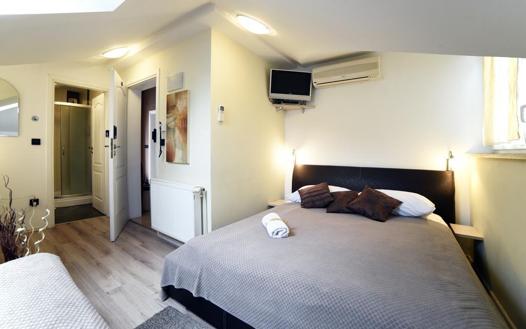 Villa Zrina Zagabria Camera foto